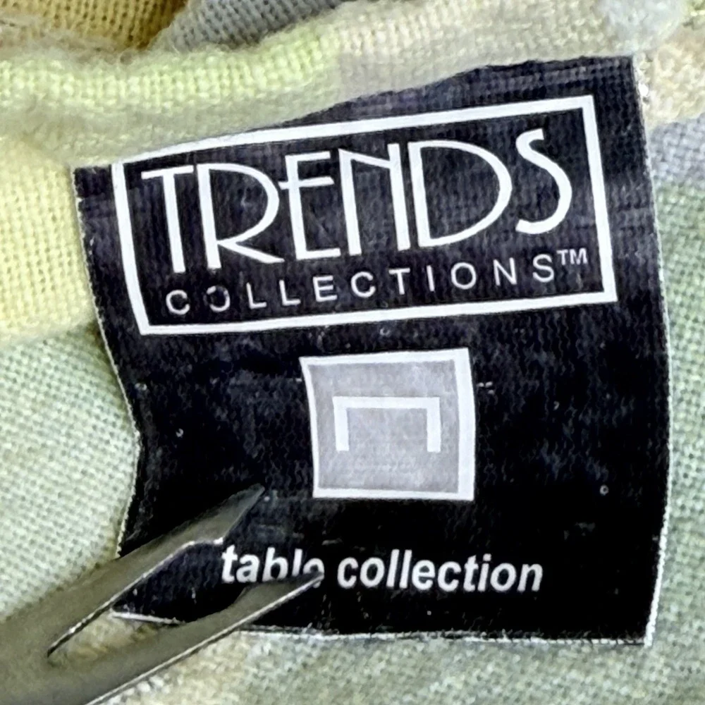 VTG Trends Collections Tablecloth 44x62 Pastel Plaid Cotton Lurex Metallic